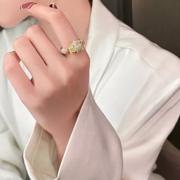 Gold Plated Stainless Steel Leopard Open Ring - Picture 6 of 7